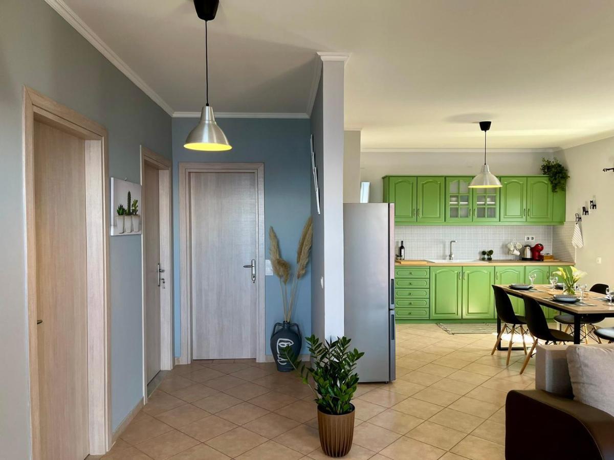 Coralli Pentati 1 "Dimitris Apartments" Екстериор снимка